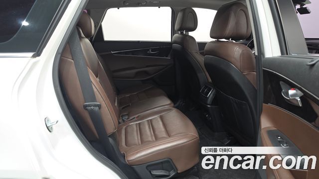 Kia Sorento 2015 — photo 12