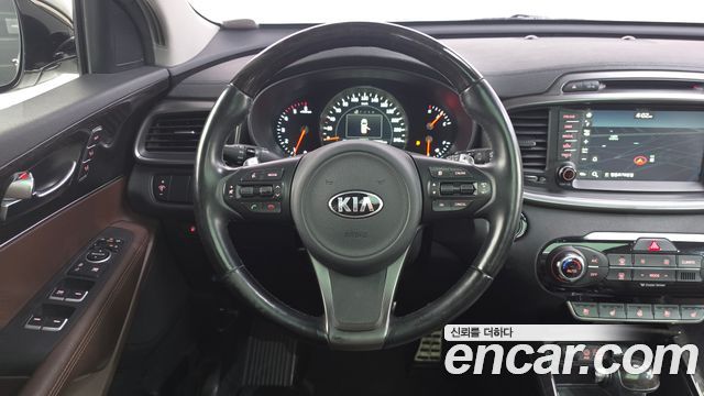 Kia Sorento 2015 — photo 13