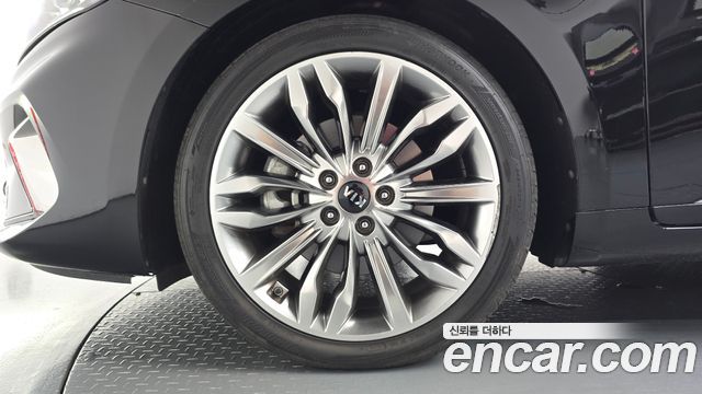 Kia K7 2020 — photo 5