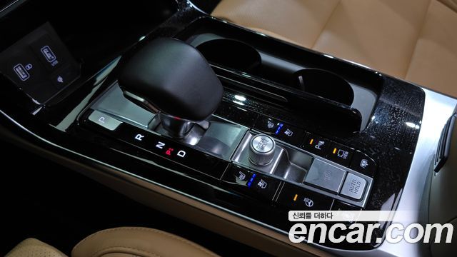 Kia K7 2020 — photo 12