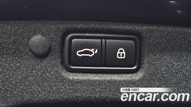 Kia K7 2020 — photo 28