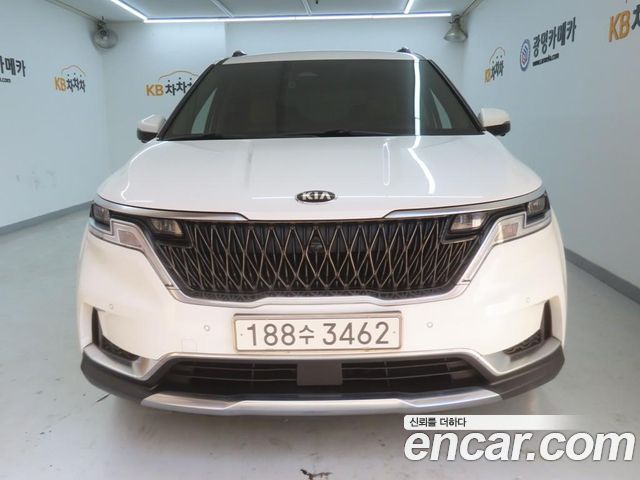 Kia Canival 2021 — photo 3