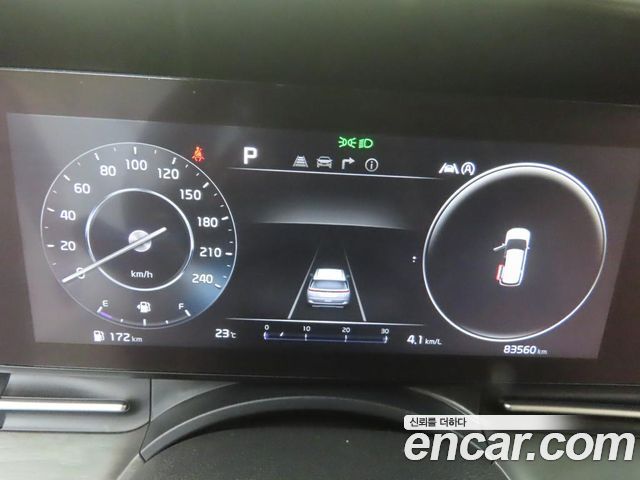 Kia Canival 2021 — photo 8