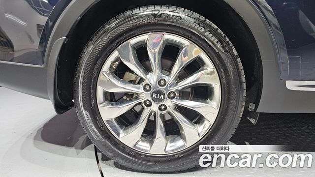Kia Sorento 2018 — photo 5