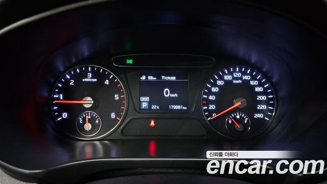 Kia Sorento 2018 — photo 11