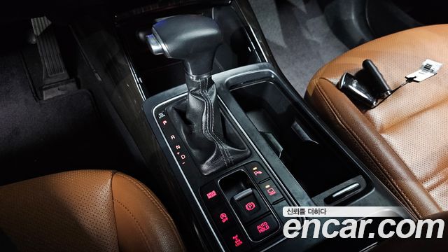 Kia Sorento 2018 — photo 12