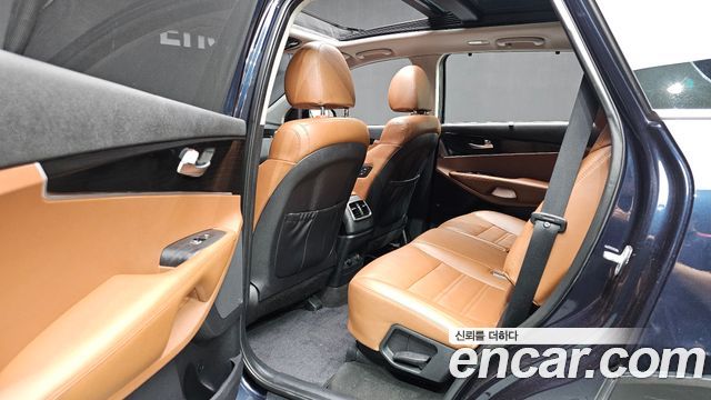 Kia Sorento 2018 — photo 18