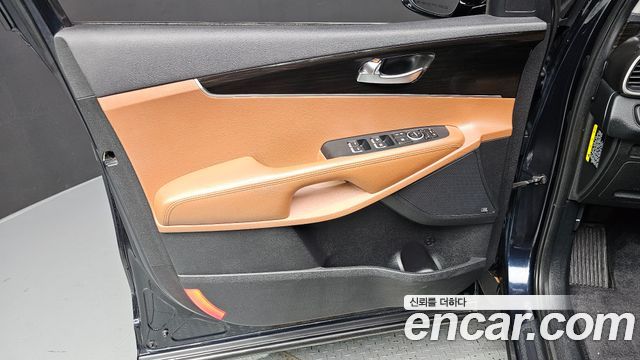 Kia Sorento 2018 — photo 14