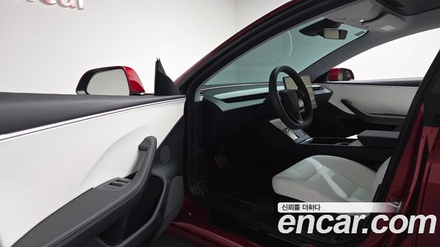 Tesla Model 3 2024 — photo 13