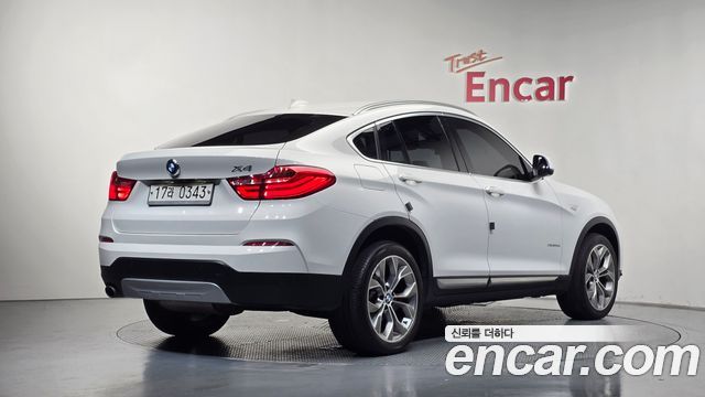 BMW X4 2016 — photo 2