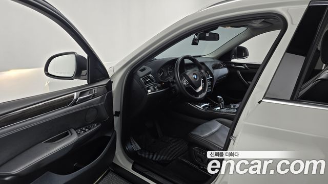 BMW X4 2016 — photo 13