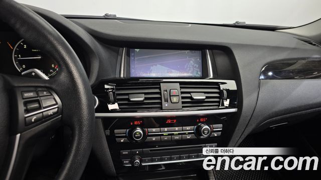 BMW X4 2016 — photo 18