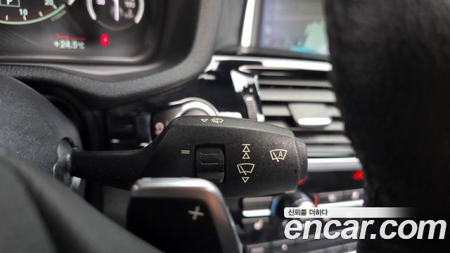 BMW X4 2016 — photo 26