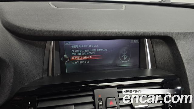 BMW X4 2016 — photo 30
