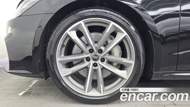 Audi A7 2021 — photo 5