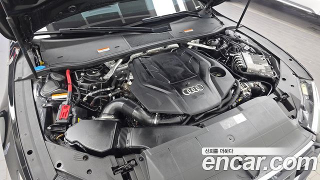 Audi A7 2021 — photo 6