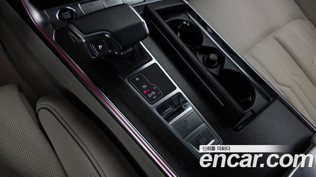 Audi A7 2021 — photo 12