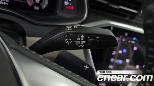 Audi A7 2021 — photo 29