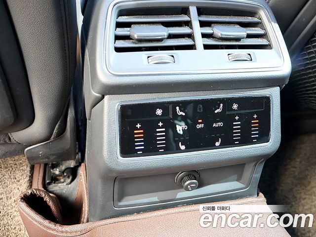 Audi A6 2020 — photo 11