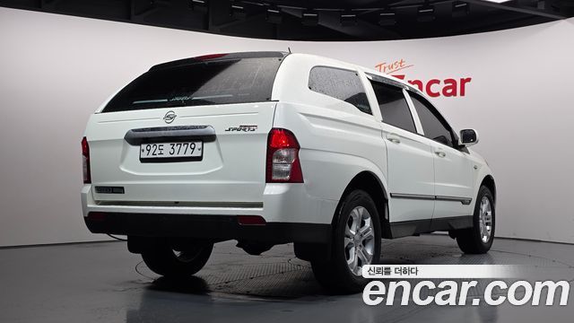 KG Mobility KORANDO 2013 — photo 2