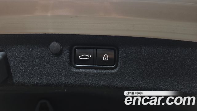 Hyundai Grandeur 2018 — photo 40
