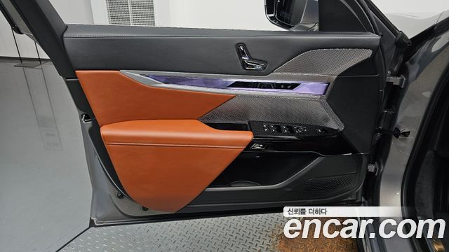 BMW 7-Series 2025 — photo 14