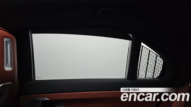 BMW 7-Series 2025 — photo 34