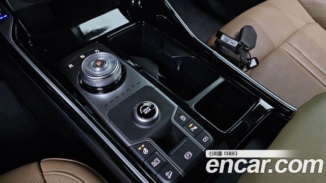Kia Sorento 2024 — photo 12