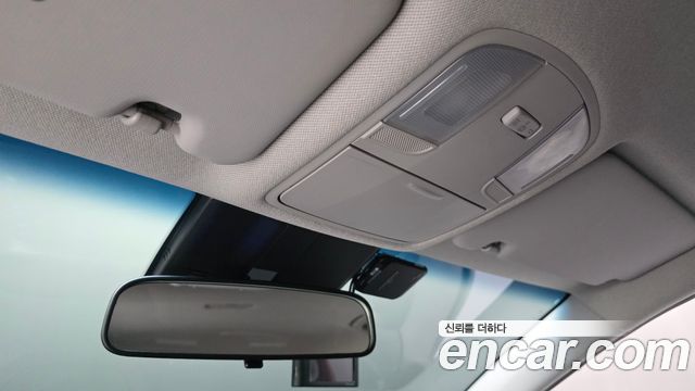 Hyundai Kona 2018 — photo 18