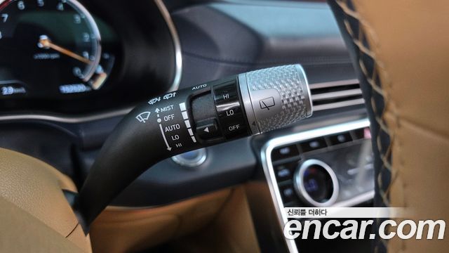 Genesis GV80 2021 — photo 27