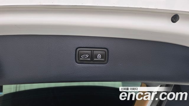 Genesis GV80 2021 — photo 35