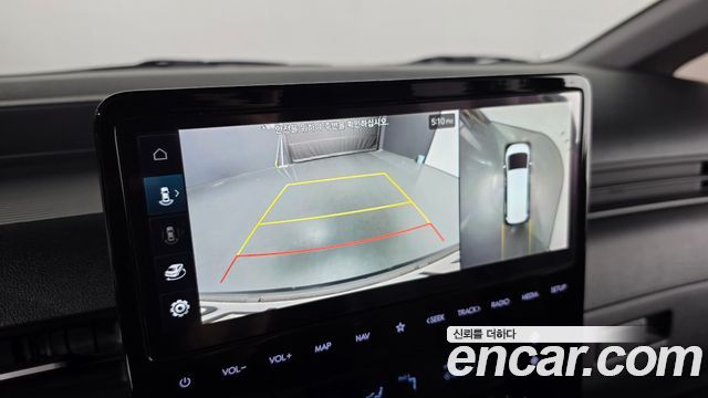 Hyundai Staria 2022 — photo 23