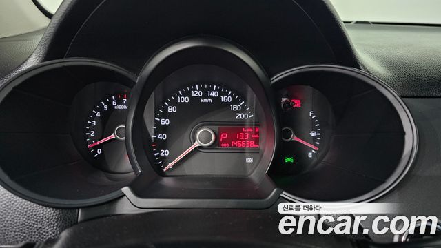 Kia morning 2013 — photo 11