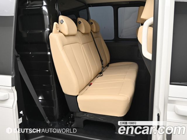 Hyundai Staria 2026 — photo 12