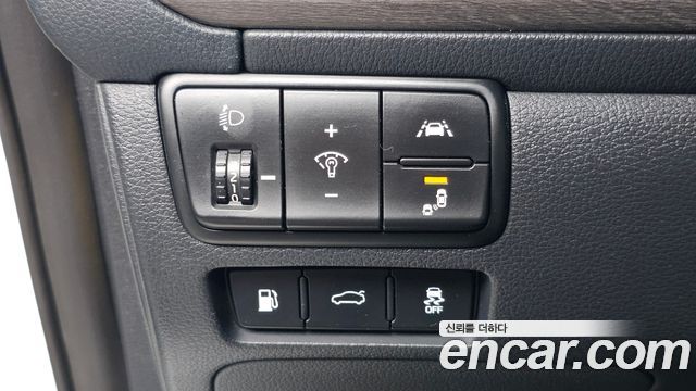 Kia K7 2020 — photo 14