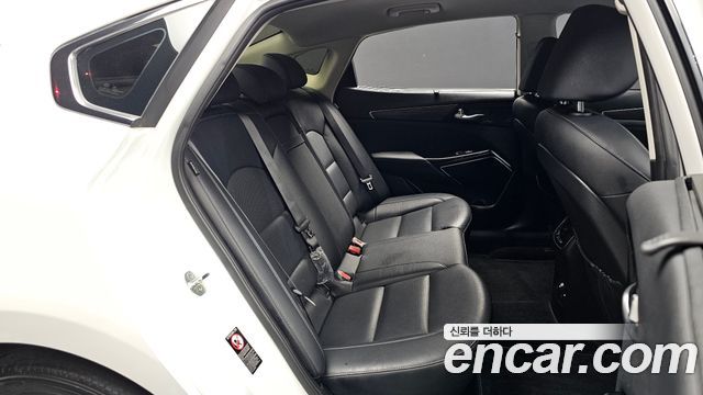 Kia K7 2020 — photo 18