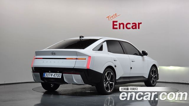 Hyundai AVANTE 2027 — photo 2