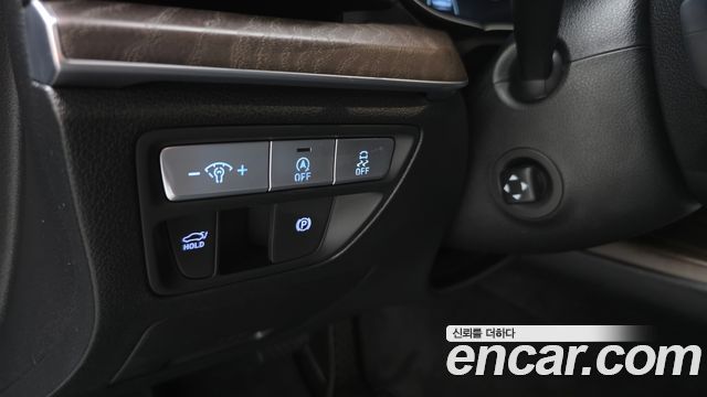 Genesis G80 2022 — photo 20