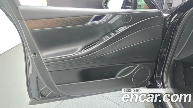 Genesis G80 2022 — photo 14