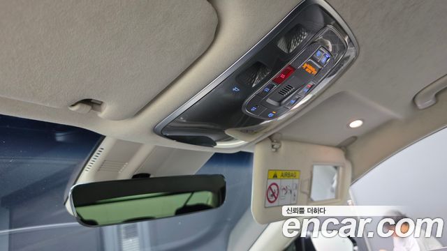 Genesis G80 2022 — photo 27