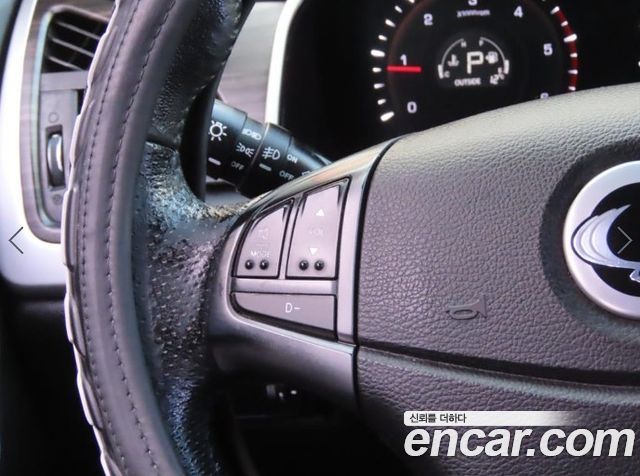 KG Mobility KORANDO 2015 — photo 11