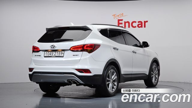 Hyundai Santafe 2016 — photo 2
