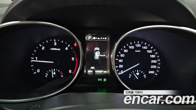 Hyundai Santafe 2016 — photo 8
