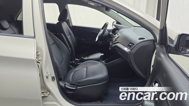 Kia morning 2013 — photo 16