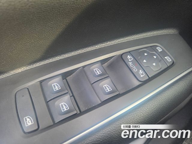 Renault Korea QM6 2022 — photo 10