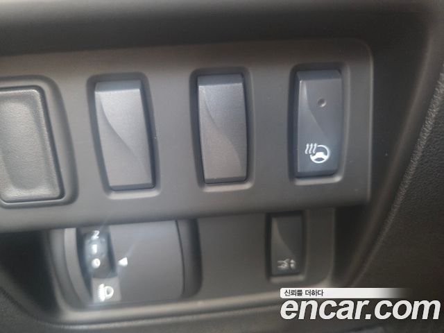 Renault Korea QM6 2022 — photo 11