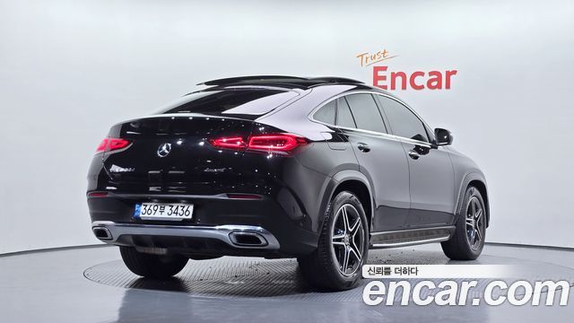 Mercedes-Benz GLE-Class 2021 — photo 2