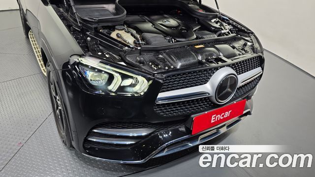 Mercedes-Benz GLE-Class 2021 — photo 6