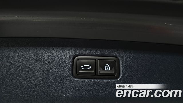 Genesis GV80 2020 — photo 16