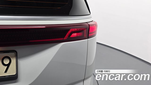 Kia Canival 2022 — photo 9